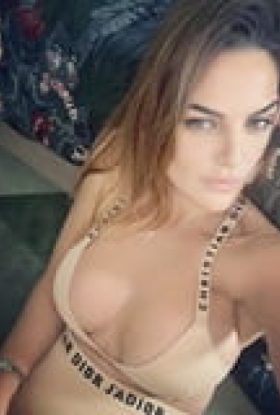 Hertha, 24 ans, Roquefort-les-Pins