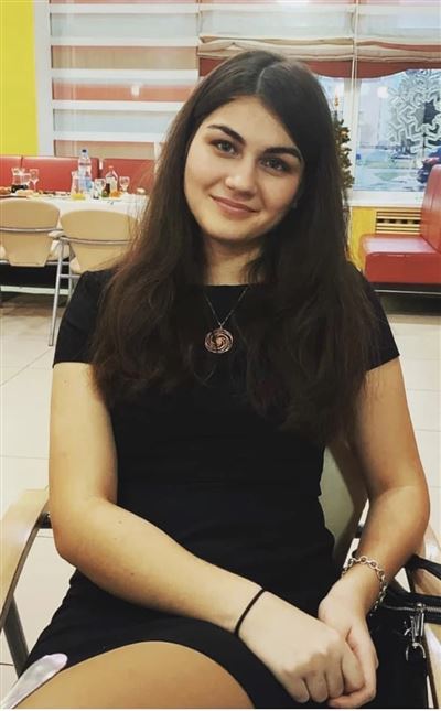 Mariana, 18 ans, Revel