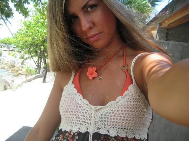 Melanie, 18 ans, Trith-Saint-Leger