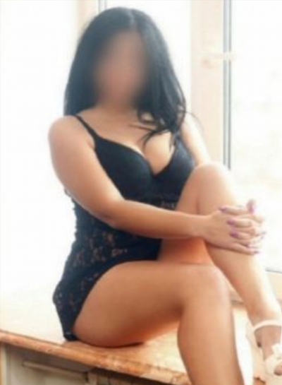 Simona, 27 ans, Noumea