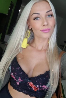 Wibke, 26 ans, Sury-le-Comtal